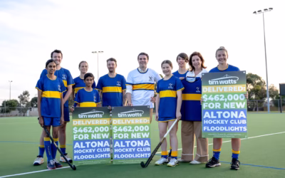 Tim Watts MP – Delivering new floodlights for Altona Hockey Club
